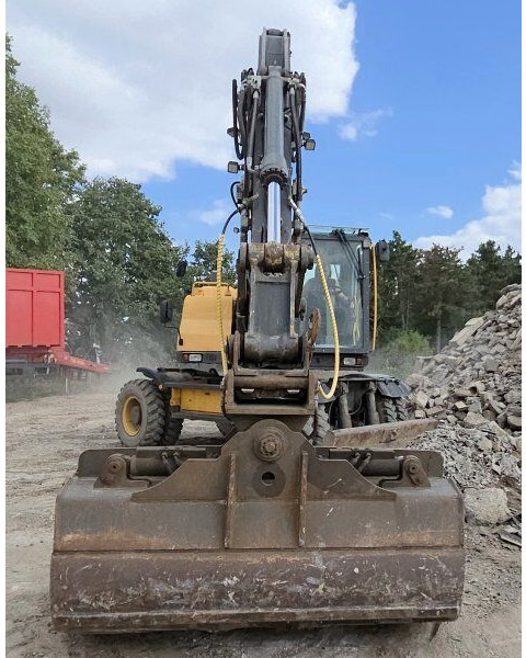 Volvo EW 140D (17t) - Riteņu ekskavators: foto 5 Volvo EW 140D (17t) - Riteņu ekskavators: foto 5