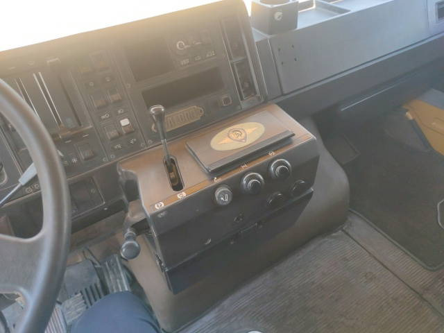 Vilcējs Scania T112: foto 7