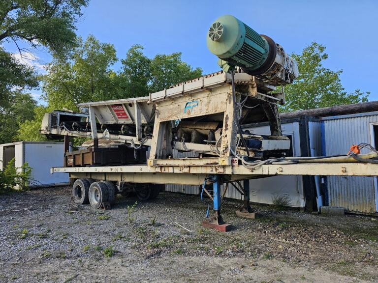 Bergeaud - Drupinātājs: foto 1 Bergeaud - Drupinātājs: foto 1