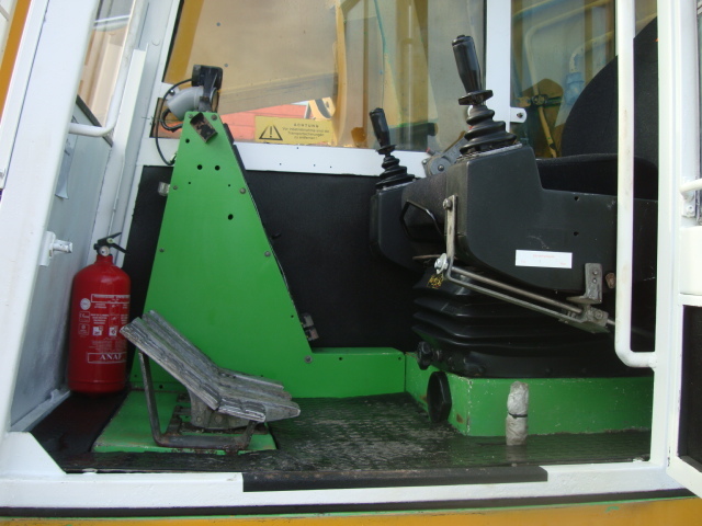 Kāpurķēžu ekskavators EWK TR2212LC: foto 17