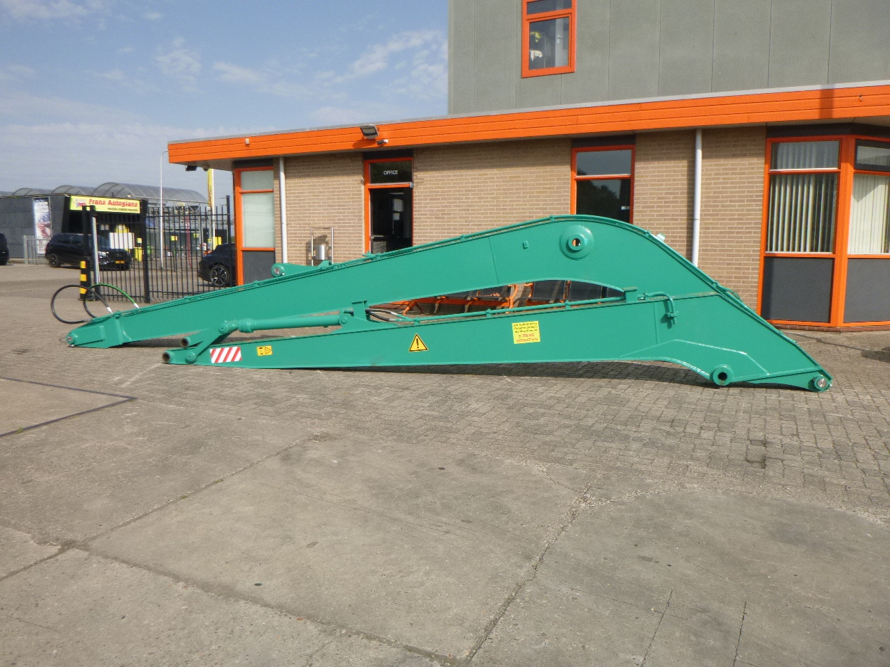 KOBELCO SK200 / SK210 - Strēle - Kāpurķēžu ekskavators: foto 2 KOBELCO SK200 / SK210 - Strēle - Kāpurķēžu ekskavators: foto 2