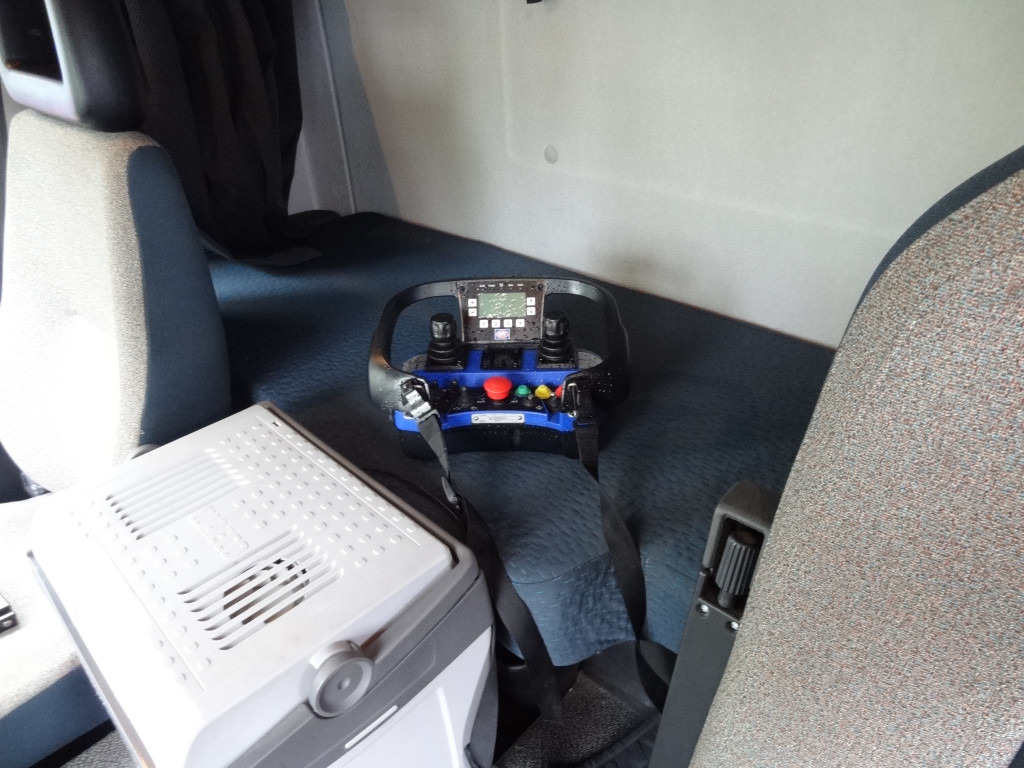 Volvo FL 280.18 mit Kran HMF 910 K3 - Citas iekārtas: foto 5 Volvo FL 280.18 mit Kran HMF 910 K3 - Citas iekārtas: foto 5