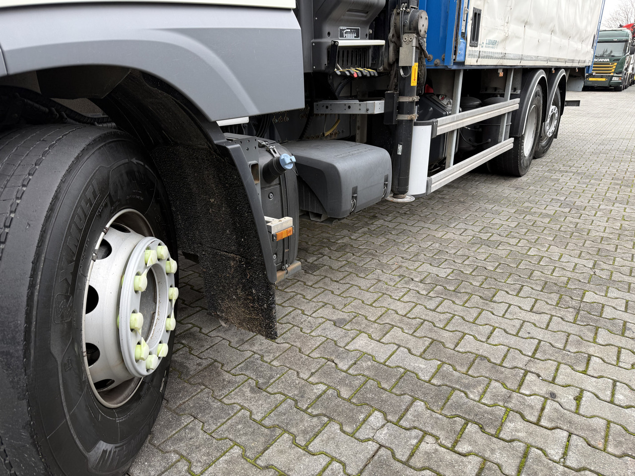 Daf XF480 6X2*4 Kran Hiab X-HiDuo 188 - Kravas auto ar manipulatoru, Kravas automašīna ar tentu: foto 3 Daf XF480 6X2*4 Kran Hiab X-HiDuo 188 - Kravas auto ar manipulatoru, Kravas automašīna ar tentu: foto 3