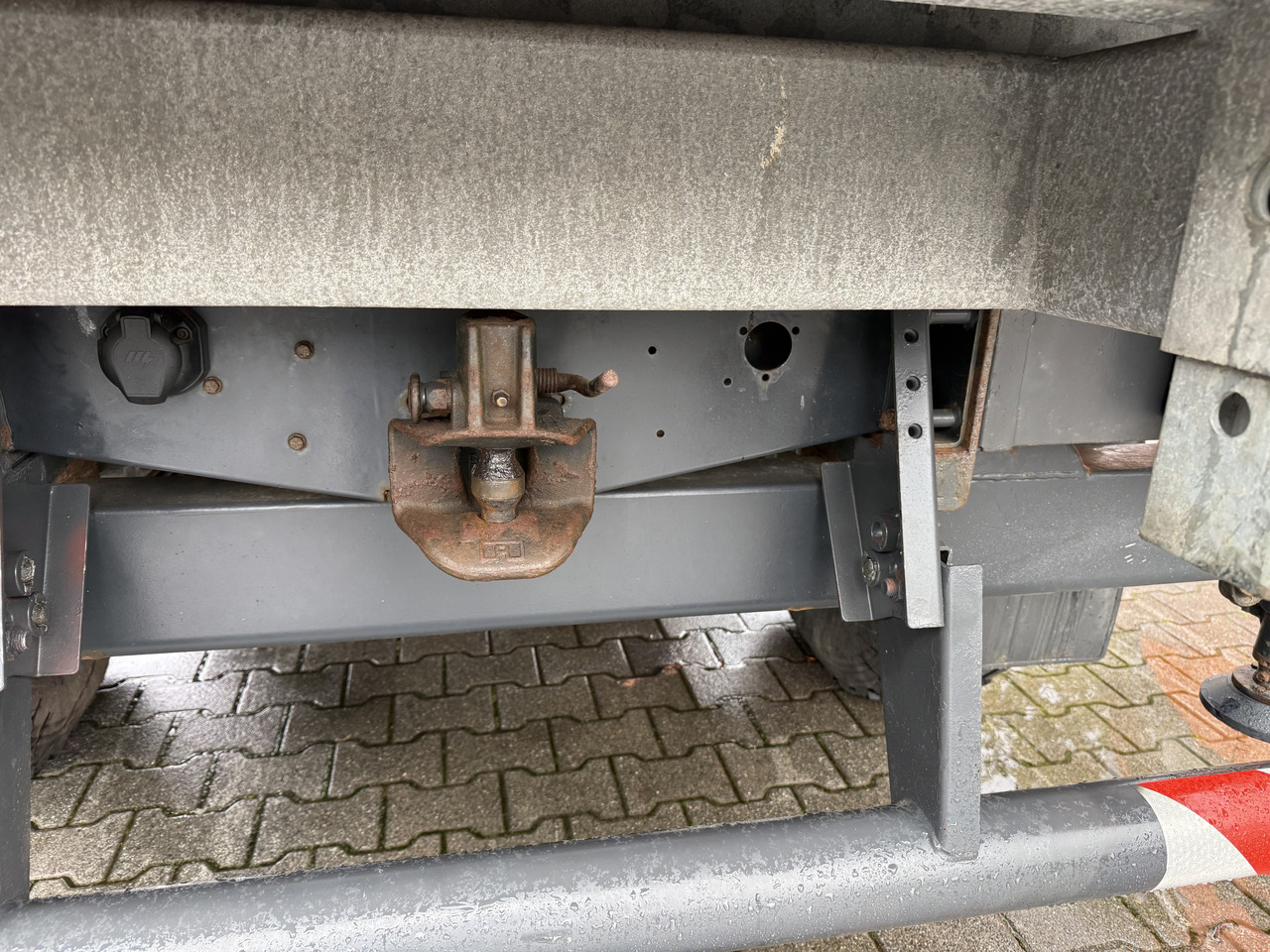 Iveco Daily 55S18W 4X4 Palfinger PK 7.501 - Automašīna ar kravas platformu: foto 5 Iveco Daily 55S18W 4X4 Palfinger PK 7.501 - Automašīna ar kravas platformu: foto 5