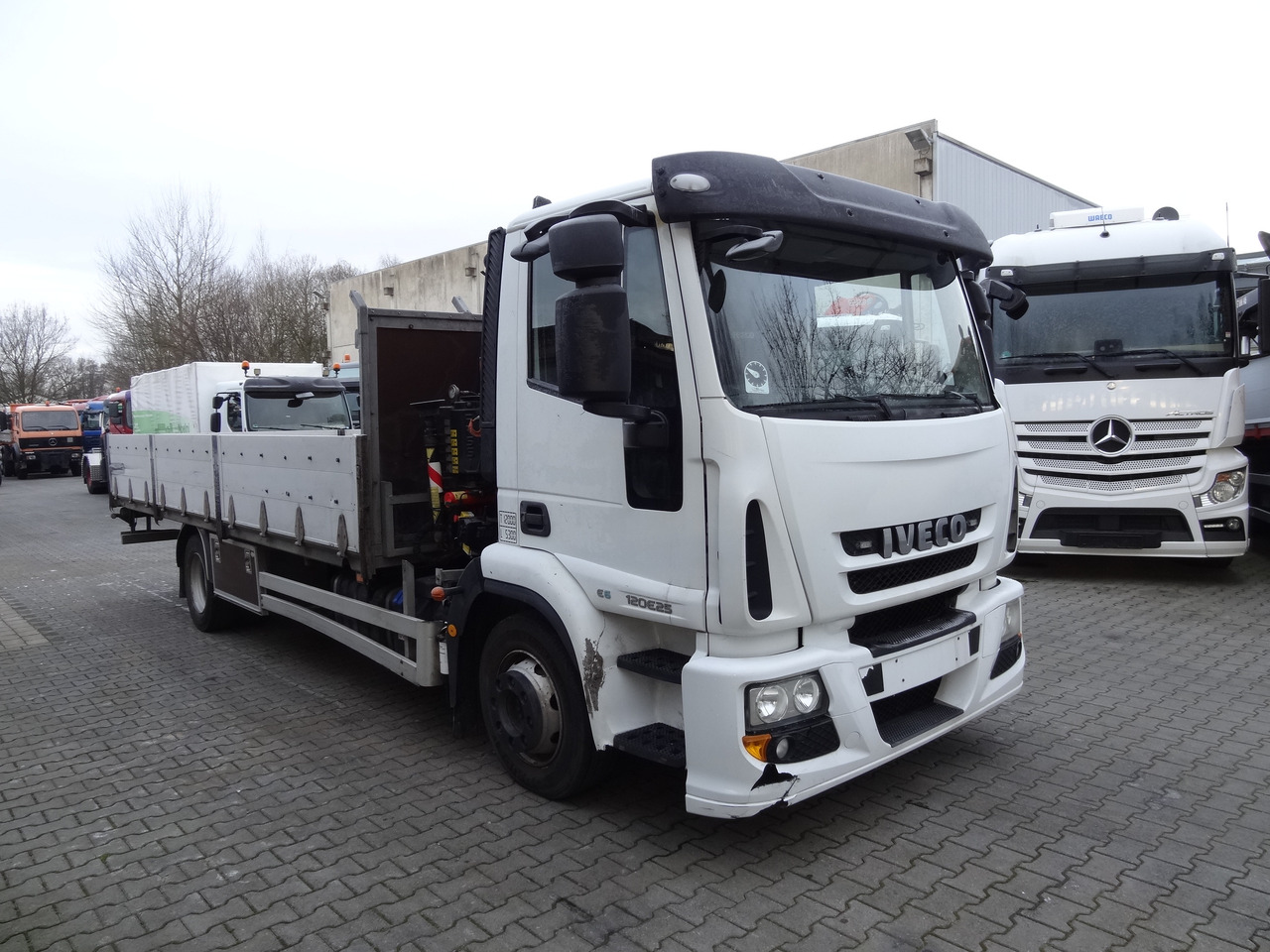 Iveco EuroCargo 120E25 Fassi F38 līzingu Iveco EuroCargo 120E25 Fassi F38: foto 8