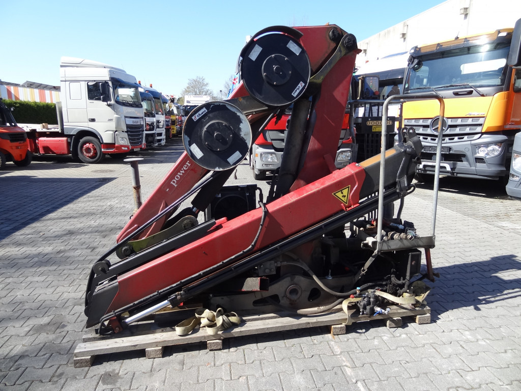 Kran HMF 1020 K2 - Celtnis-manipulators: foto 2 Kran HMF 1020 K2 - Celtnis-manipulators: foto 2