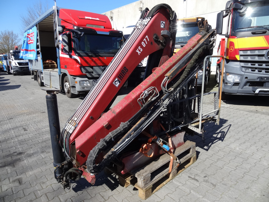 Kran Hiab 077-2 - Celtnis-manipulators: foto 4 Kran Hiab 077-2 - Celtnis-manipulators: foto 4