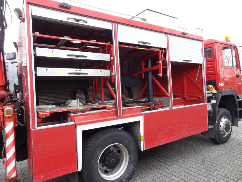 MAN F90 16.242 4X4 / Feuerwehr - Ugunsdzēsēju mašīna: foto 2 MAN F90 16.242 4X4 / Feuerwehr - Ugunsdzēsēju mašīna: foto 2