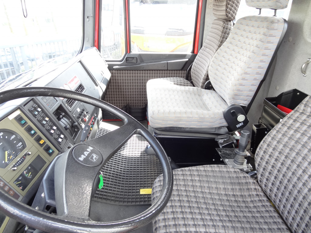 Šasija kravas automašīna MAN F90 16.242 4X4 / Feuerwehr: foto 7