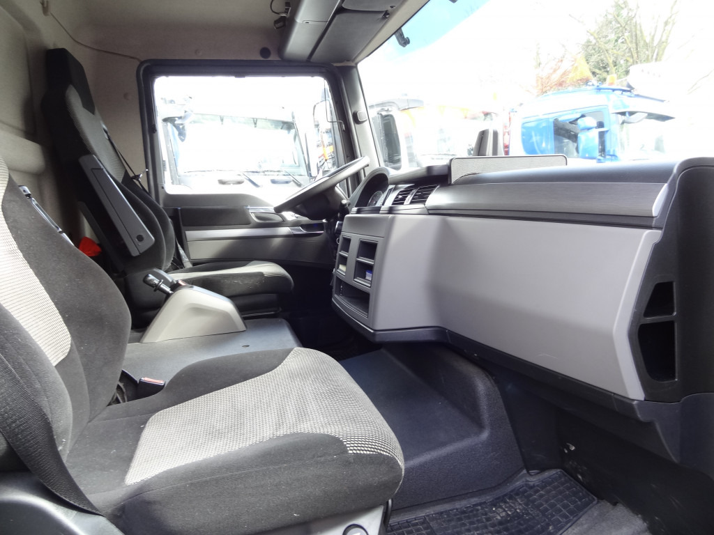 MAN TGL 8.220 BL - Kravas automašīna ar tentu: foto 5 MAN TGL 8.220 BL - Kravas automašīna ar tentu: foto 5