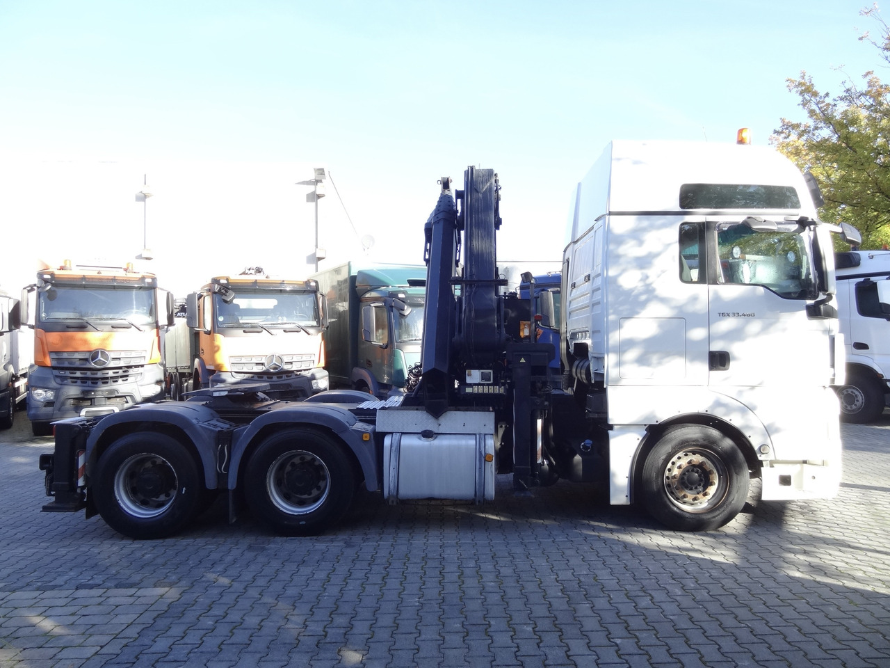 Kravas auto ar manipulatoru, Vilcējs MAN TGX 33.480 6X4 Kran MKG 381 bis 20 Meter: foto 13