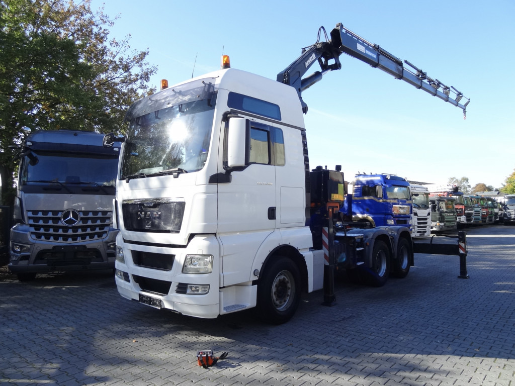 MAN TGX 33.480 6X4 Kran MKG 381 bis 20 Meter - Kravas auto ar manipulatoru, Vilcējs: foto 1 MAN TGX 33.480 6X4 Kran MKG 381 bis 20 Meter - Kravas auto ar manipulatoru, Vilcējs: foto 1