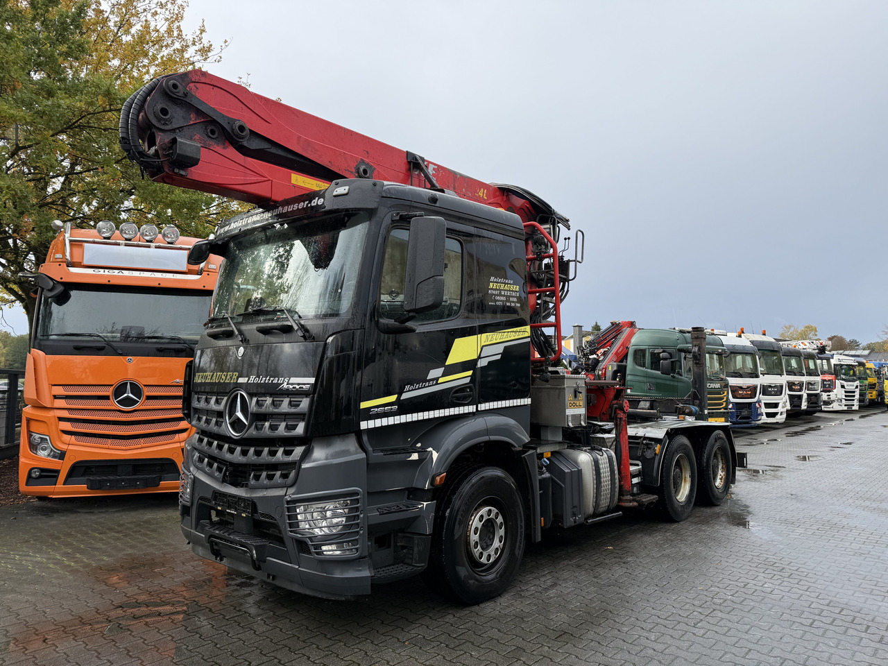 Mercedes-Benz Arocs 2653 6X4 Kran Kesla 2124L - Kokvedējs, Kravas auto ar manipulatoru: foto 1 Mercedes-Benz Arocs 2653 6X4 Kran Kesla 2124L - Kokvedējs, Kravas auto ar manipulatoru: foto 1