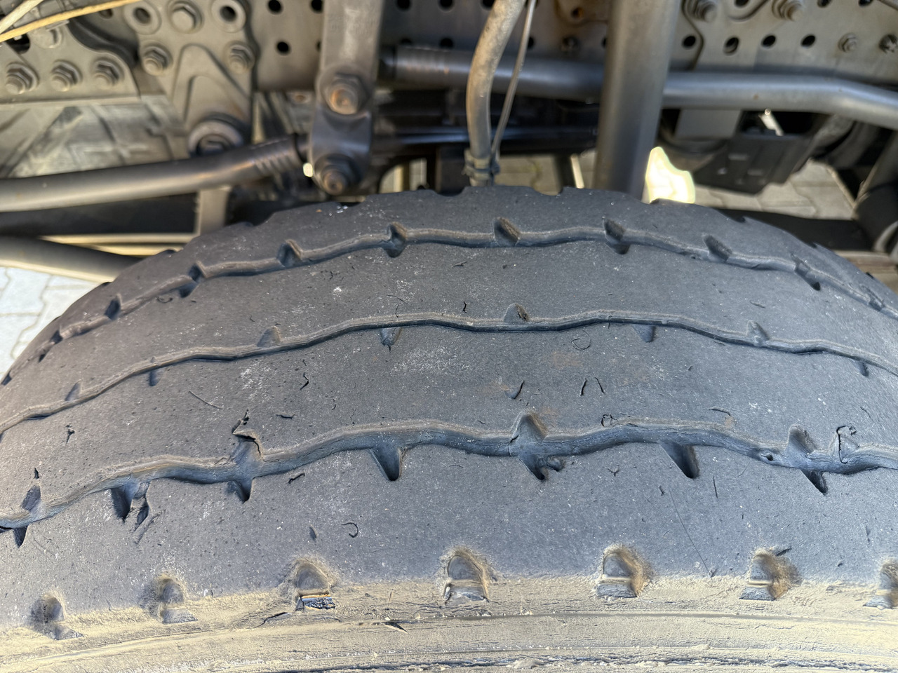 Mercedes-Benz Arocs 3245 K 8X4 Haken - Pacēlājs ar āķi: foto 5 Mercedes-Benz Arocs 3245 K 8X4 Haken - Pacēlājs ar āķi: foto 5