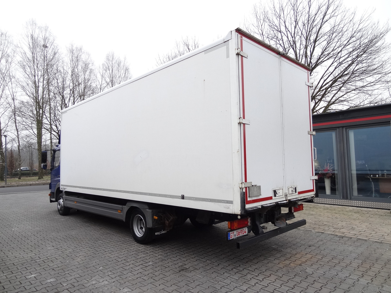 Mercedes-Benz Atego 822 - Kravas automašīna ar slēgto virsbūvi: foto 5 Mercedes-Benz Atego 822 - Kravas automašīna ar slēgto virsbūvi: foto 5