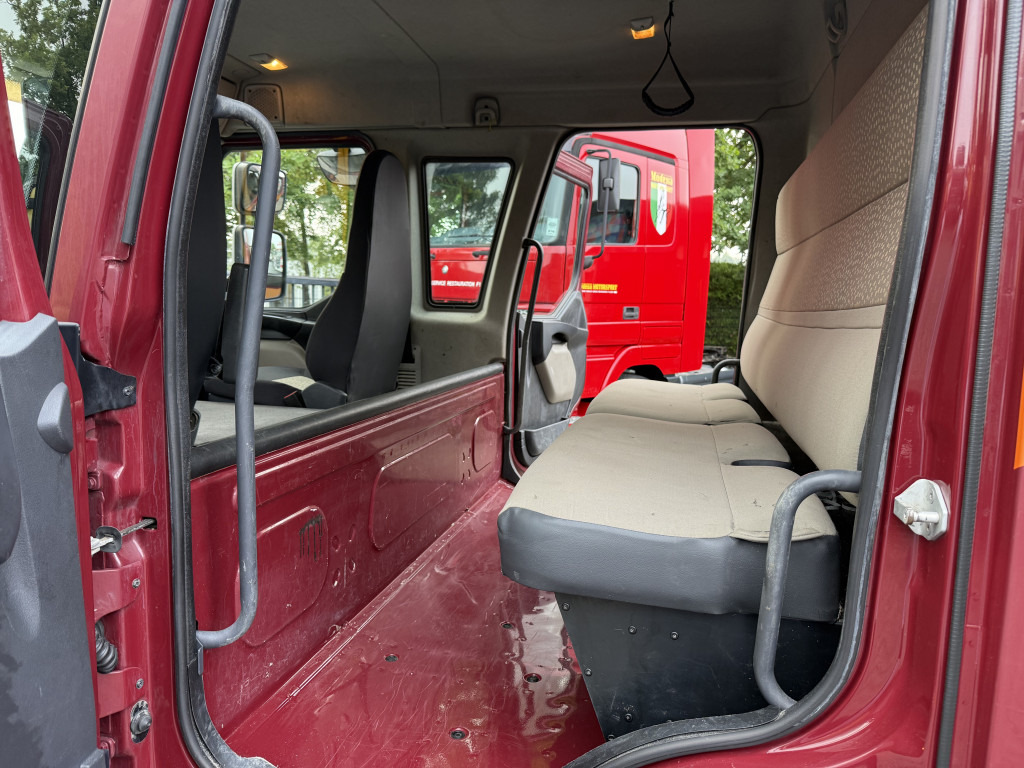 Kravas automašīna ar slēgto virsbūvi Renault Midlum 180.10 DoKa: foto 7