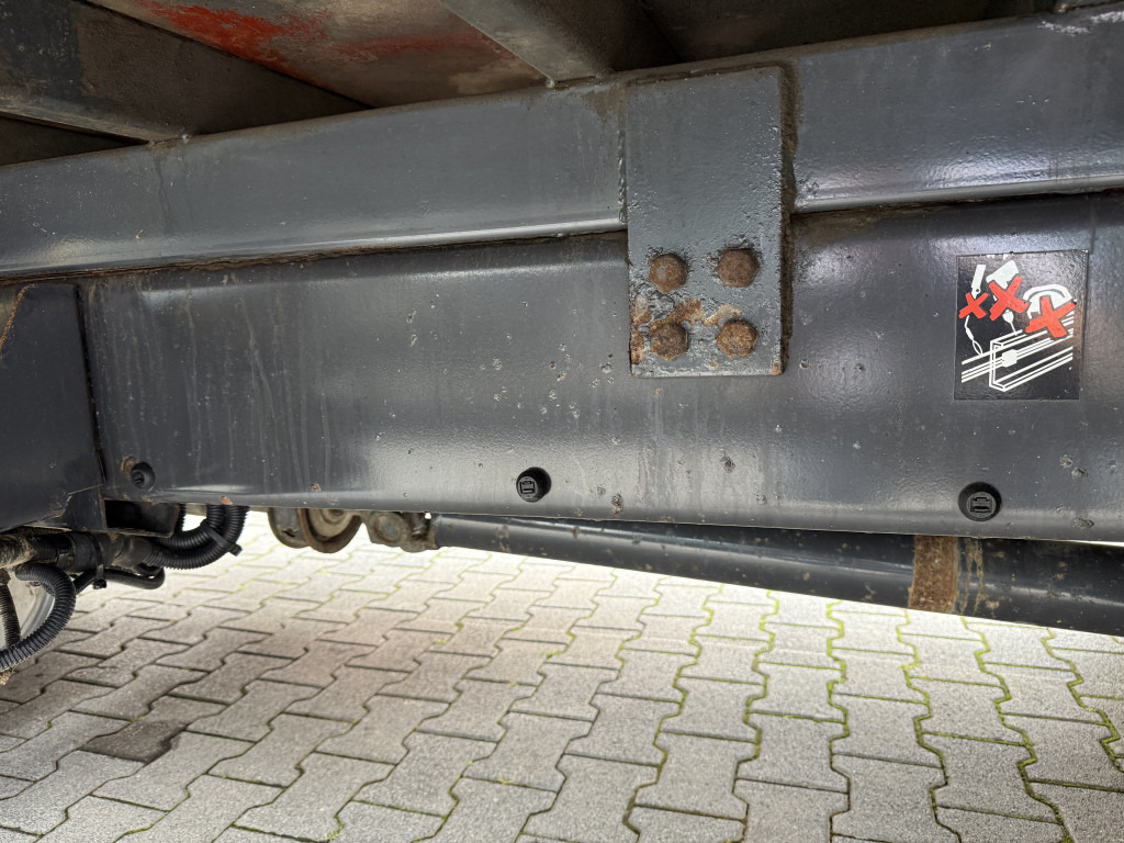 Kravas automašīna ar slēgto virsbūvi Renault Midlum 180.10 DoKa: foto 15