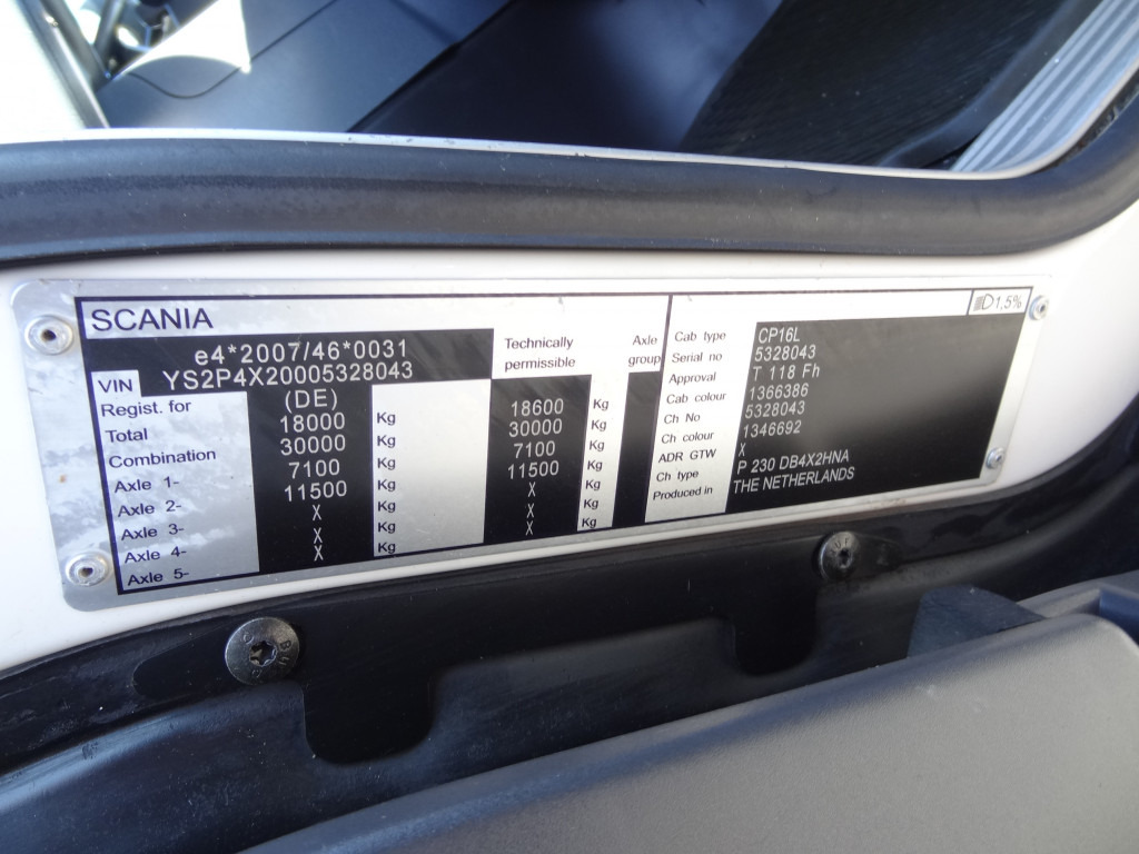 Scania P230 4X2 Kran Atlas 92.2 A2 - Bortu kravas automašīna/ Platforma, Kravas auto ar manipulatoru: foto 4 Scania P230 4X2 Kran Atlas 92.2 A2 - Bortu kravas automašīna/ Platforma, Kravas auto ar manipulatoru: foto 4