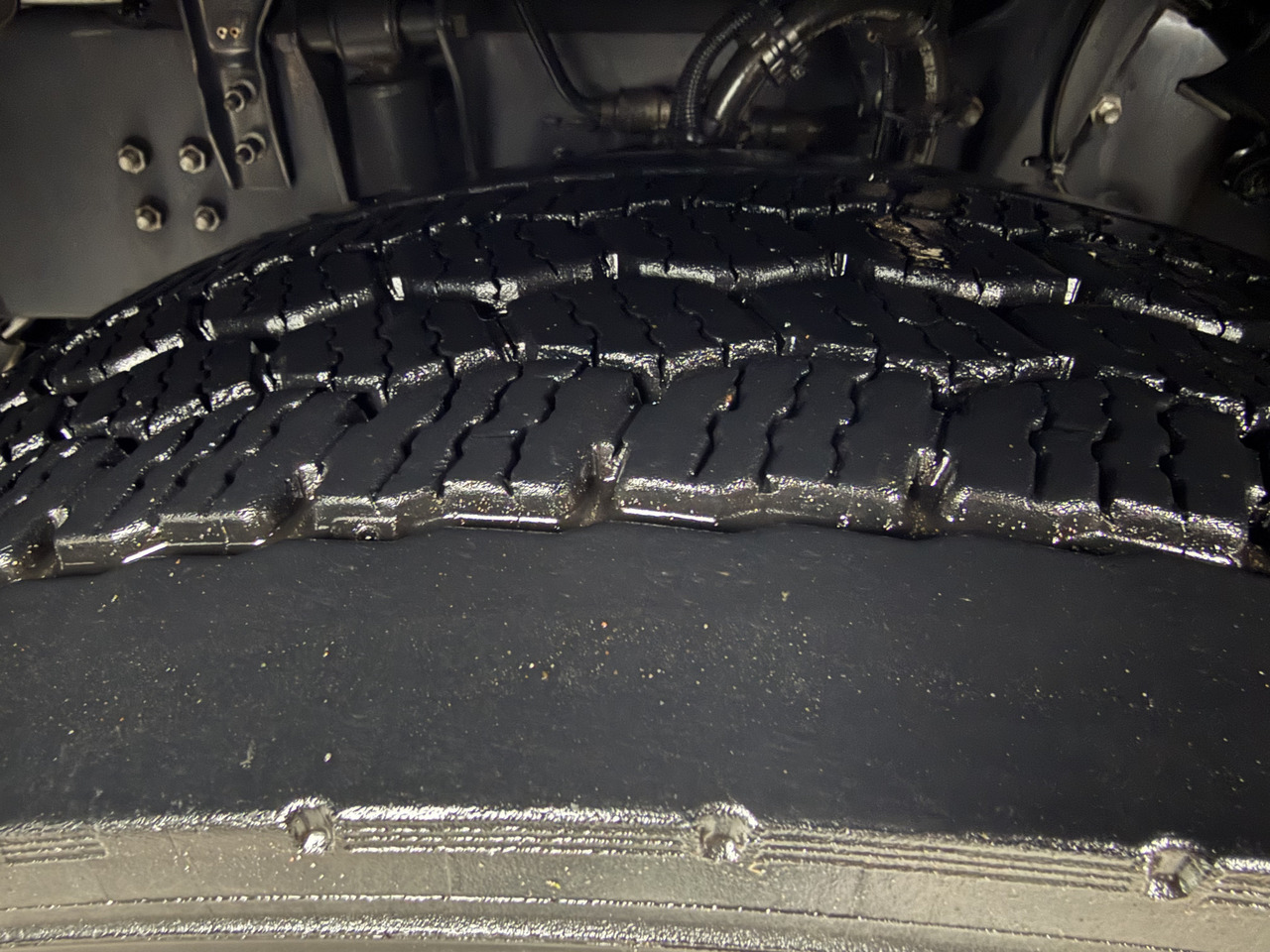 Scania P280 4X2 - Kravas automašīna ar slēgto virsbūvi: foto 3 Scania P280 4X2 - Kravas automašīna ar slēgto virsbūvi: foto 3