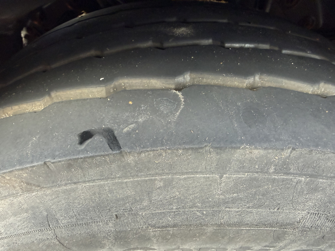 Scania P280 6X2*4 - Šasija kravas automašīna: foto 3 Scania P280 6X2*4 - Šasija kravas automašīna: foto 3