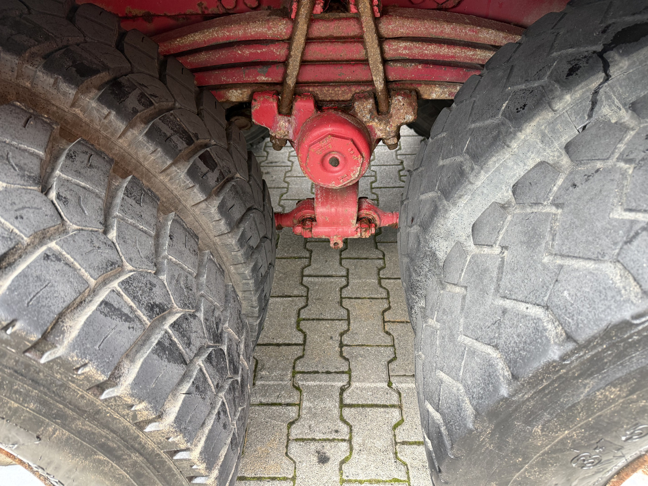 Scania R580 8X4 Kipper Kran HIAB 244-5 - Kravas automašīna pašizgāzējs, Kravas auto ar manipulatoru: foto 3 Scania R580 8X4 Kipper Kran HIAB 244-5 - Kravas automašīna pašizgāzējs, Kravas auto ar manipulatoru: foto 3