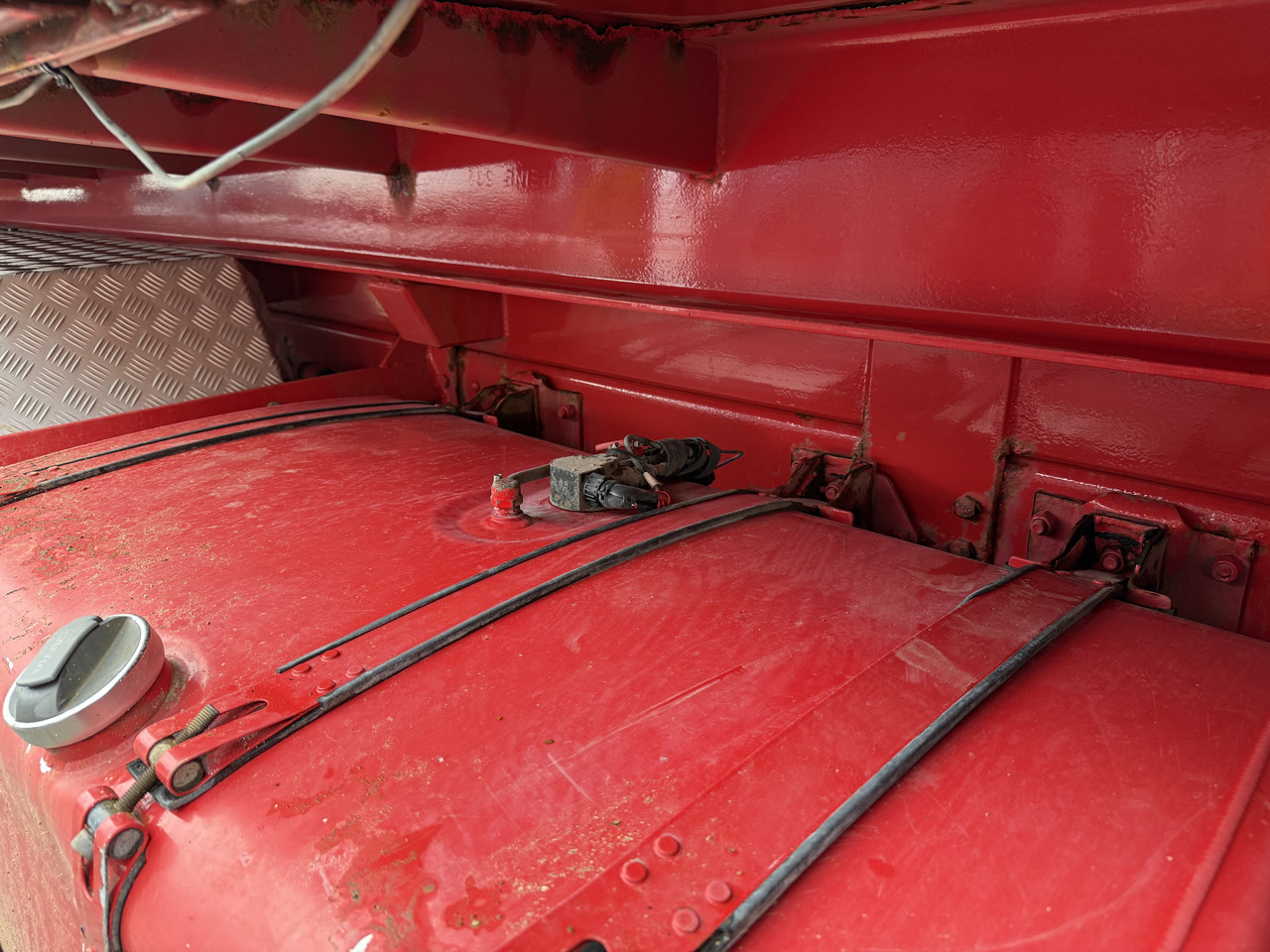 Scania R580 8X4 Kipper Kran HIAB 244-5 - Kravas automašīna pašizgāzējs, Kravas auto ar manipulatoru: foto 2 Scania R580 8X4 Kipper Kran HIAB 244-5 - Kravas automašīna pašizgāzējs, Kravas auto ar manipulatoru: foto 2