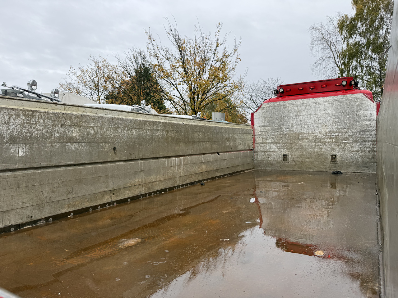 Scania R580 V8 8X4 Kipper Kran Palfinger 22002 - Kravas automašīna pašizgāzējs, Kravas auto ar manipulatoru: foto 4 Scania R580 V8 8X4 Kipper Kran Palfinger 22002 - Kravas automašīna pašizgāzējs, Kravas auto ar manipulatoru: foto 4