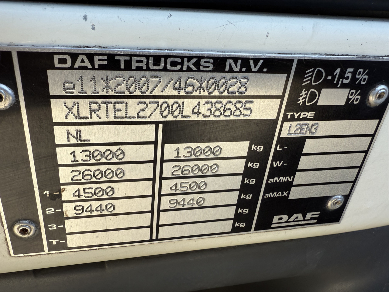 Daf LF 220.13 Kran Hiab 111 E-3 HiDuo - Vilcējs: foto 5 Daf LF 220.13 Kran Hiab 111 E-3 HiDuo - Vilcējs: foto 5