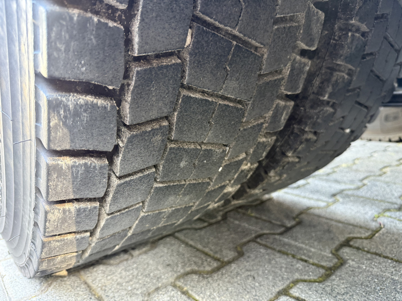 MAN TGX 18.680 4X2 BLS V8 - Vilcējs: foto 3 MAN TGX 18.680 4X2 BLS V8 - Vilcējs: foto 3