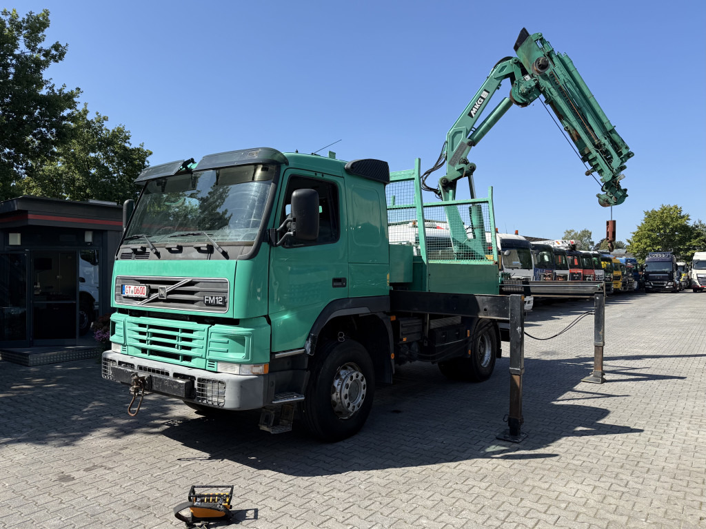 Volvo FM12 420 4X4 Kran MKG 300 bis 24 Meter - Kravas auto ar manipulatoru: foto 1 Volvo FM12 420 4X4 Kran MKG 300 bis 24 Meter - Kravas auto ar manipulatoru: foto 1