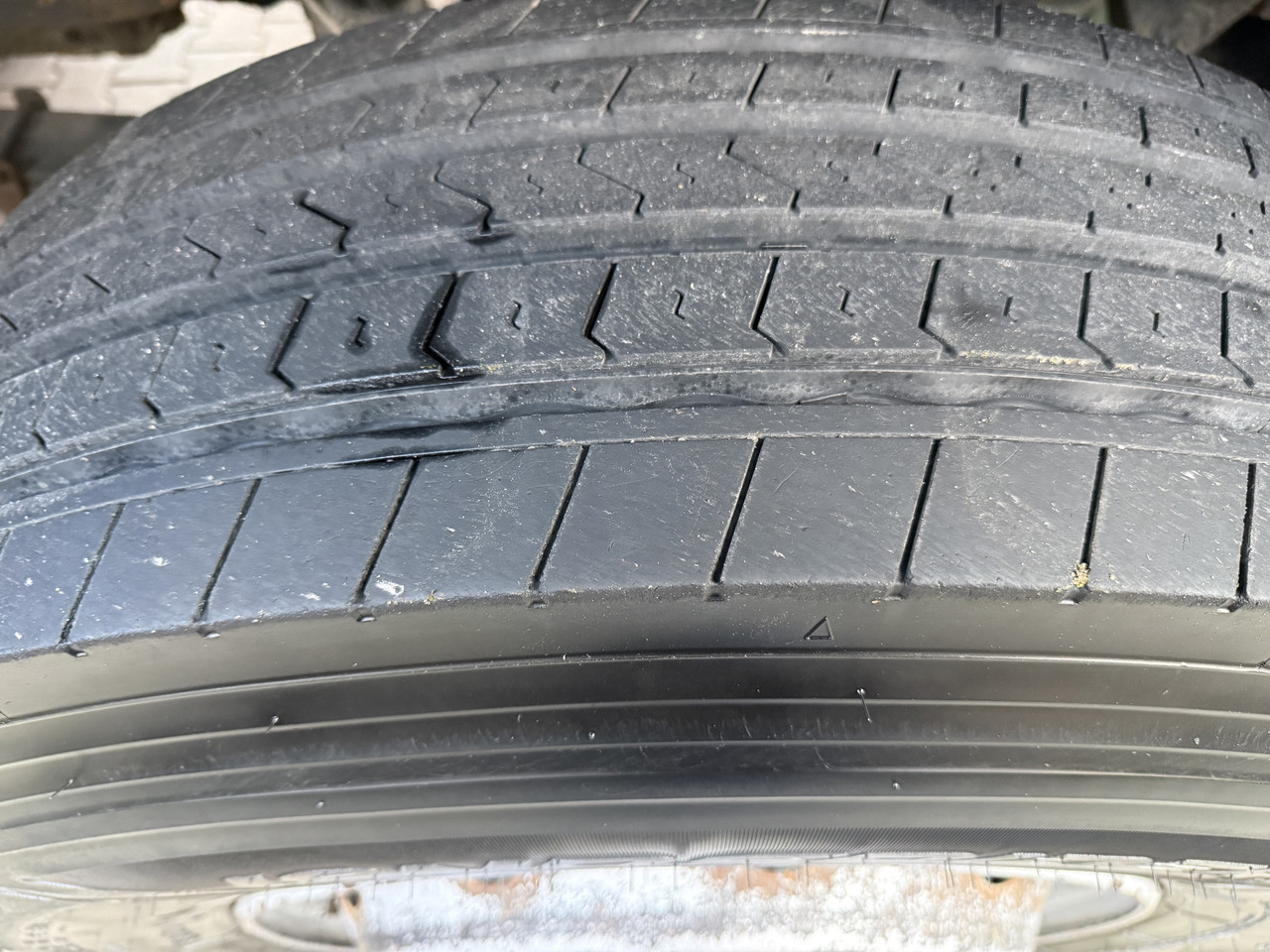 Volvo FM12 420 8X2 Kran PM 65026 bis 29 Meter - Bortu kravas automašīna/ Platforma, Kravas auto ar manipulatoru: foto 5 Volvo FM12 420 8X2 Kran PM 65026 bis 29 Meter - Bortu kravas automašīna/ Platforma, Kravas auto ar manipulatoru: foto 5