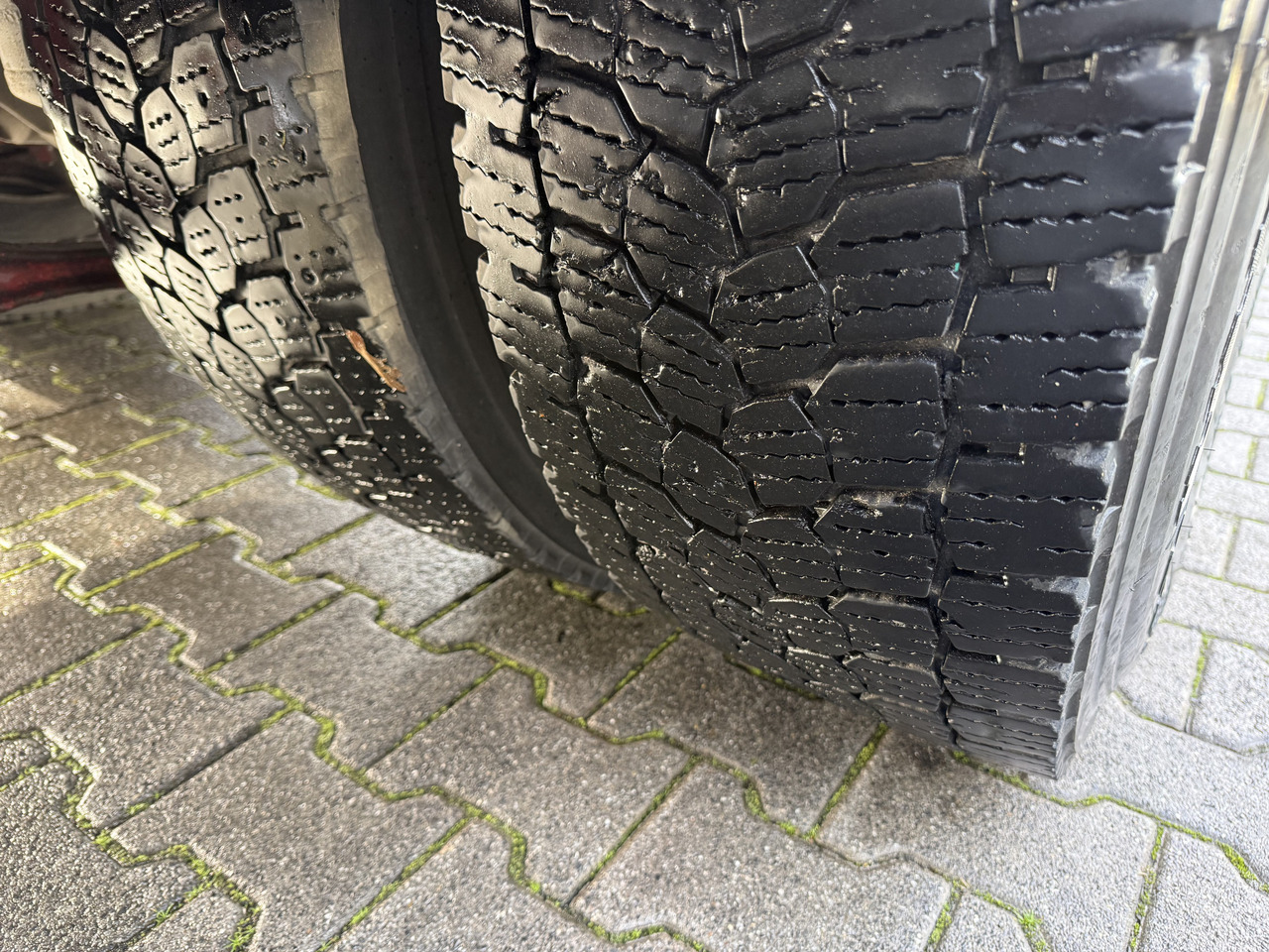 Volvo FM330 Kran Effer 165 bis 20 Meter - Bortu kravas automašīna/ Platforma, Kravas auto ar manipulatoru: foto 3 Volvo FM330 Kran Effer 165 bis 20 Meter - Bortu kravas automašīna/ Platforma, Kravas auto ar manipulatoru: foto 3