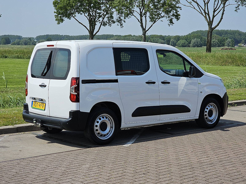 Citroën Berlingo 1.5 L1 Airco Navi Euro6! - Furgons ar slēgtā virsbūve: foto 3 Citroën Berlingo 1.5 L1 Airco Navi Euro6! - Furgons ar slēgtā virsbūve: foto 3