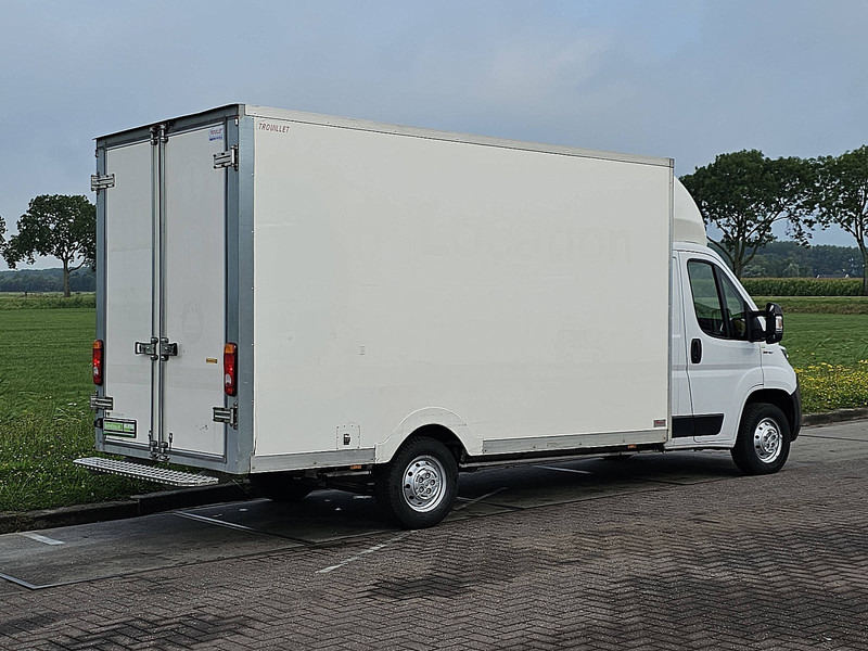 Fiat Ducato 2.3 Platform-Cabine AC! - Furgons ar slēgtā virsbūve: foto 3 Fiat Ducato 2.3 Platform-Cabine AC! - Furgons ar slēgtā virsbūve: foto 3