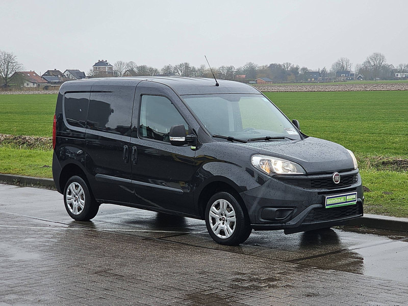 Fiat FIAT DOBLO 1.3 L1 Airco Export! - Furgons ar slēgtā virsbūve: foto 5 Fiat FIAT DOBLO 1.3 L1 Airco Export! - Furgons ar slēgtā virsbūve: foto 5