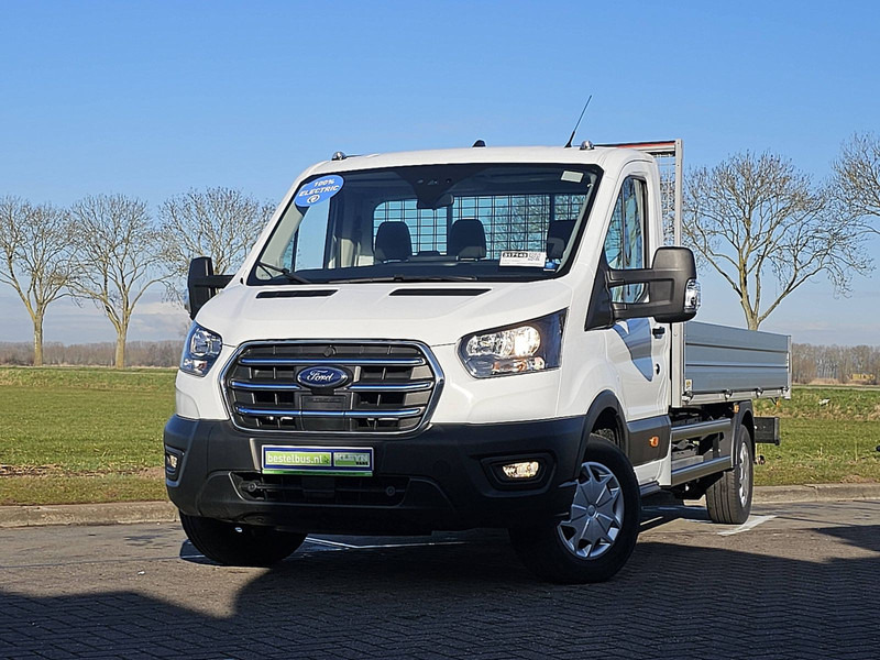 Ford E-Transit Open-Laadbak 68Kwh! - Automašīna ar kravas platformu, Elektriskais furgons: foto 1 Ford E-Transit Open-Laadbak 68Kwh! - Automašīna ar kravas platformu, Elektriskais furgons: foto 1