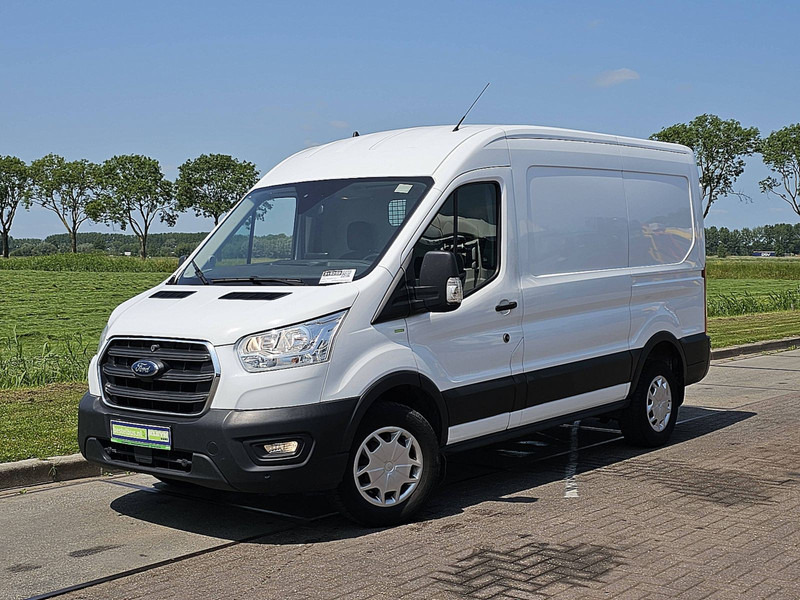 Ford Transit 2.0 L2H2 Navi Euro6 AC! - Kravas mikroautobuss: foto 2 Ford Transit 2.0 L2H2 Navi Euro6 AC! - Kravas mikroautobuss: foto 2