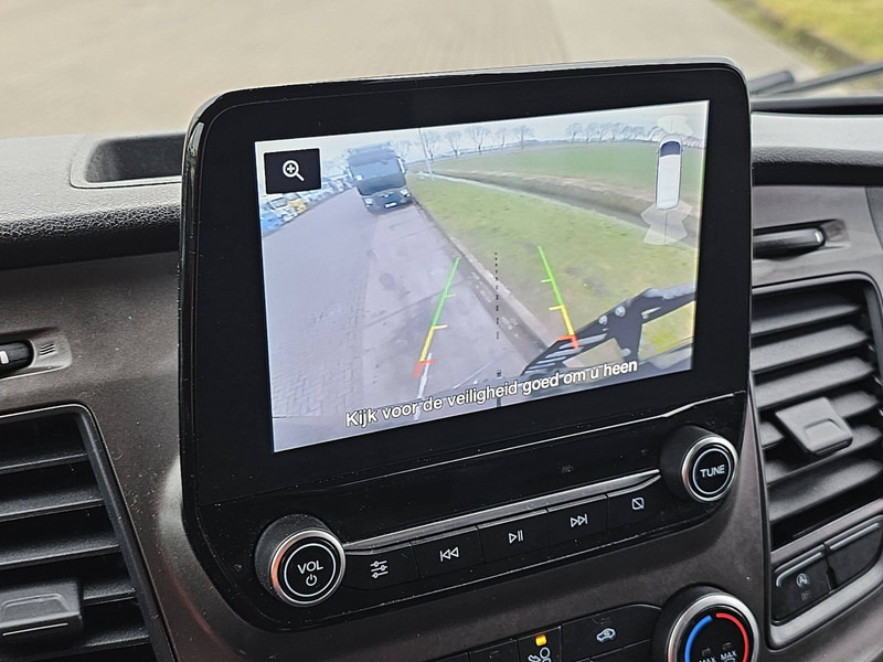 Mazs furgons Ford Transit 2.0 TDCI TREND L3H2: foto 15 Mazs furgons Ford Transit 2.0 TDCI TREND L3H2: foto 15