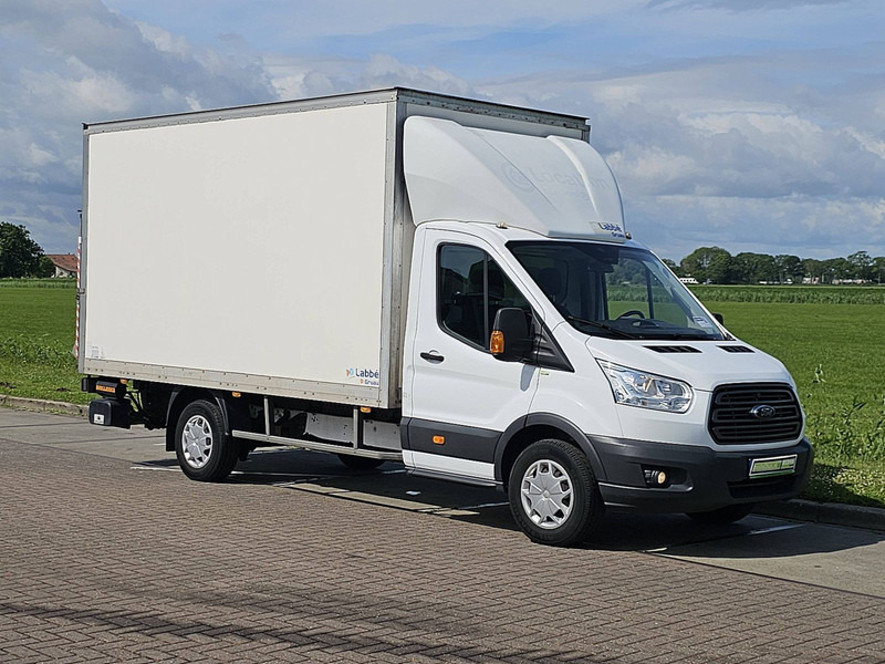 Ford Transit 350 - Furgons ar slēgtā virsbūve: foto 5 Ford Transit 350 - Furgons ar slēgtā virsbūve: foto 5
