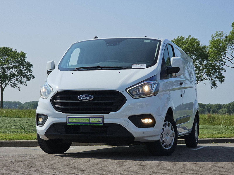 Ford Transit Custom 2.0 L2H1 Navi Euro6 AC! - Mazs furgons: foto 1 Ford Transit Custom 2.0 L2H1 Navi Euro6 AC! - Mazs furgons: foto 1