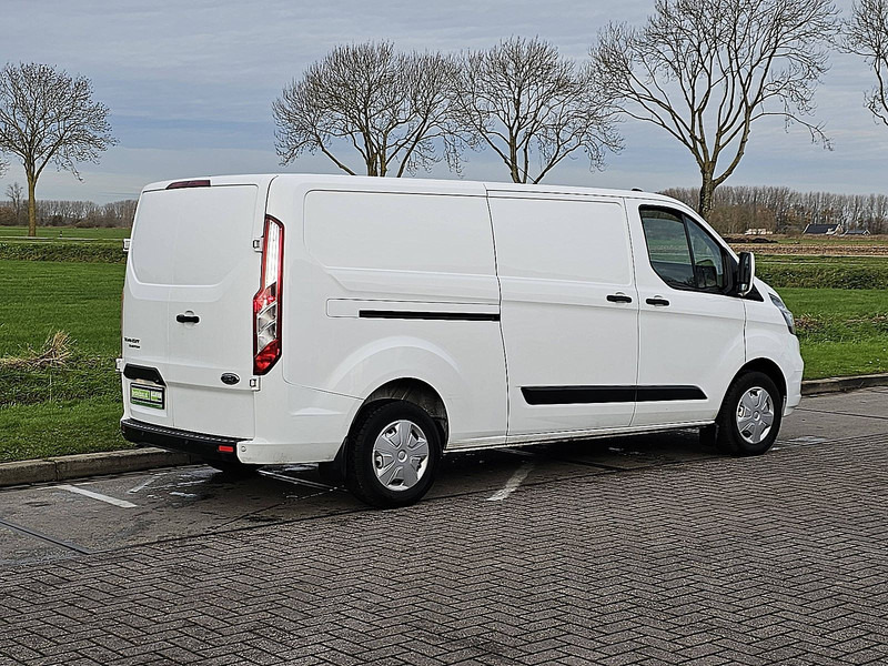 Ford Transit Custom 2.0 L2H1 Navi Euro6 - Mazs furgons: foto 3 Ford Transit Custom 2.0 L2H1 Navi Euro6 - Mazs furgons: foto 3