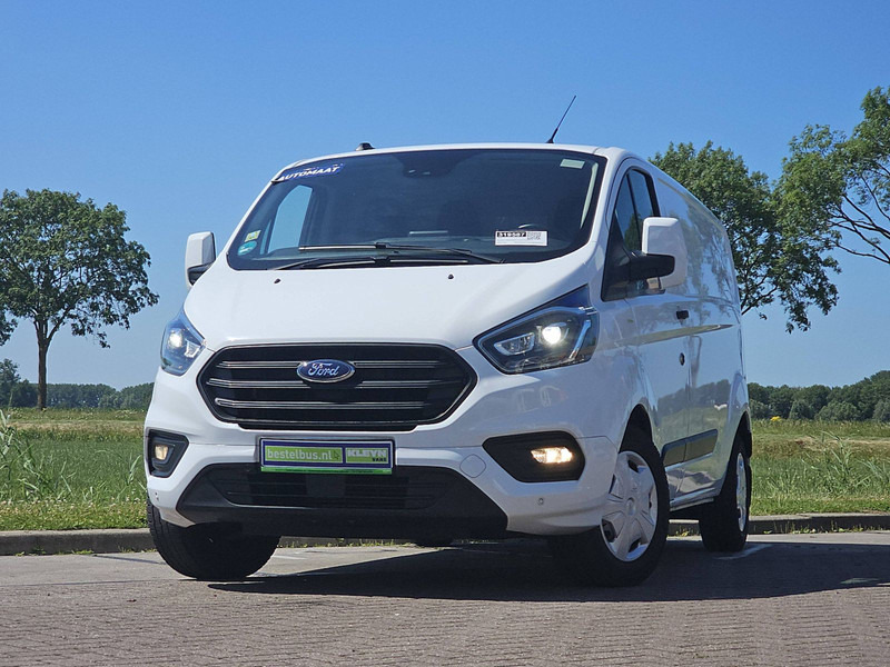 Ford Transit Custom 2.0 L2H1 Navi Trekhaak - Mazs furgons: foto 1 Ford Transit Custom 2.0 L2H1 Navi Trekhaak - Mazs furgons: foto 1