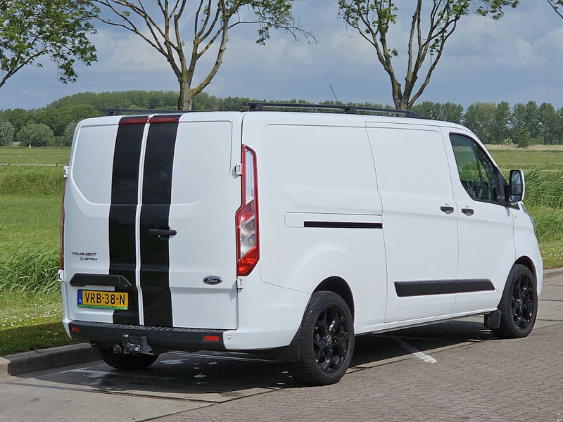 Ford Transit - Mazs furgons: foto 3 Ford Transit - Mazs furgons: foto 3