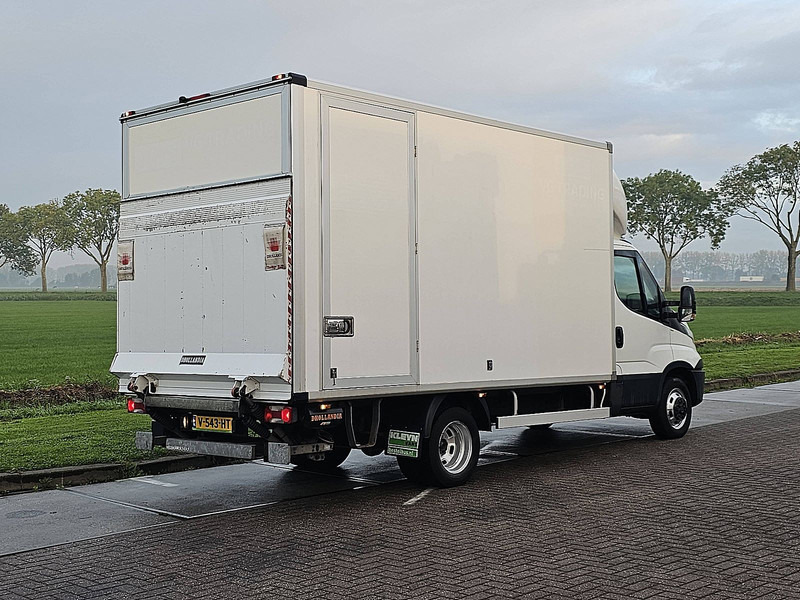 Iveco Daily 35 C ac EURO6 - Furgons ar slēgtā virsbūve: foto 3 Iveco Daily 35 C ac EURO6 - Furgons ar slēgtā virsbūve: foto 3
