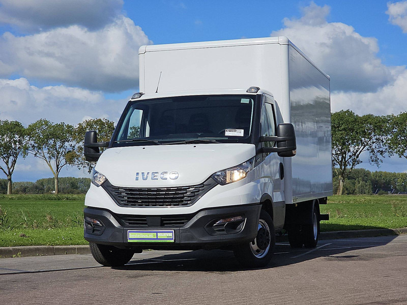 Iveco Daily 35C16 Bakwagen Laadklep - Furgons ar slēgtā virsbūve: foto 1 Iveco Daily 35C16 Bakwagen Laadklep - Furgons ar slēgtā virsbūve: foto 1