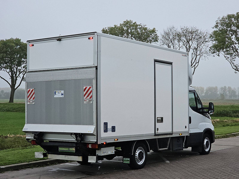 Iveco Daily 35S14 Bakwagen Laadklep! - Furgons ar slēgtā virsbūve: foto 3 Iveco Daily 35S14 Bakwagen Laadklep! - Furgons ar slēgtā virsbūve: foto 3