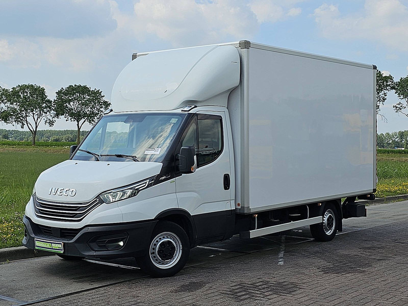 Iveco Daily 35S14 ac automaat EURO6 - Furgons ar slēgtā virsbūve: foto 2 Iveco Daily 35S14 ac automaat EURO6 - Furgons ar slēgtā virsbūve: foto 2