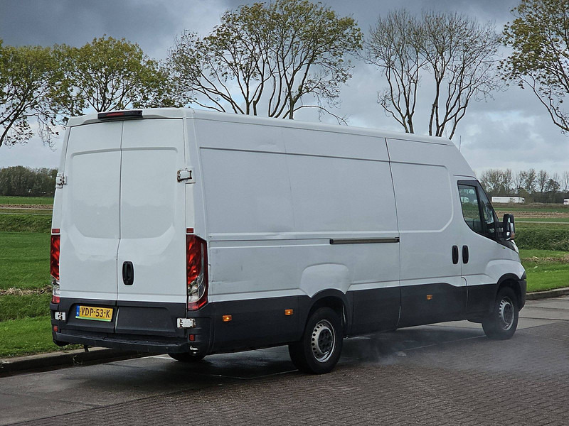 Iveco Daily 35S16 BROKEN ENGINE - Kravas mikroautobuss: foto 3 Iveco Daily 35S16 BROKEN ENGINE - Kravas mikroautobuss: foto 3