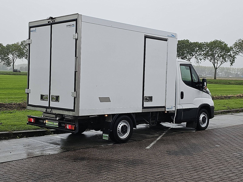 Iveco Daily 35S16 Bakwagen Koel/Vries - Komercauto refrižerators: foto 3 Iveco Daily 35S16 Bakwagen Koel/Vries - Komercauto refrižerators: foto 3