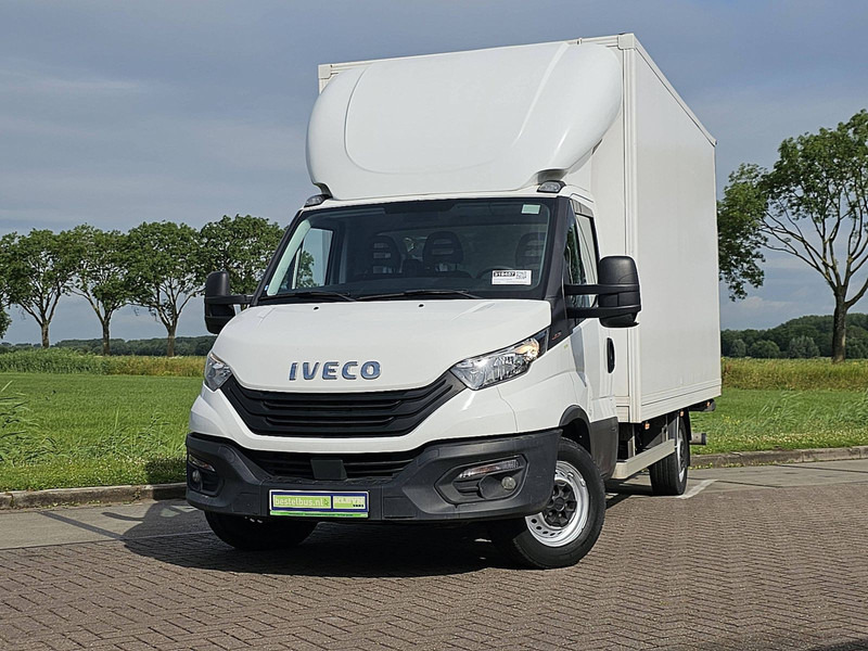 Iveco Daily 35S18 Bakwagen Laadklep! - Furgons ar slēgtā virsbūve: foto 1 Iveco Daily 35S18 Bakwagen Laadklep! - Furgons ar slēgtā virsbūve: foto 1